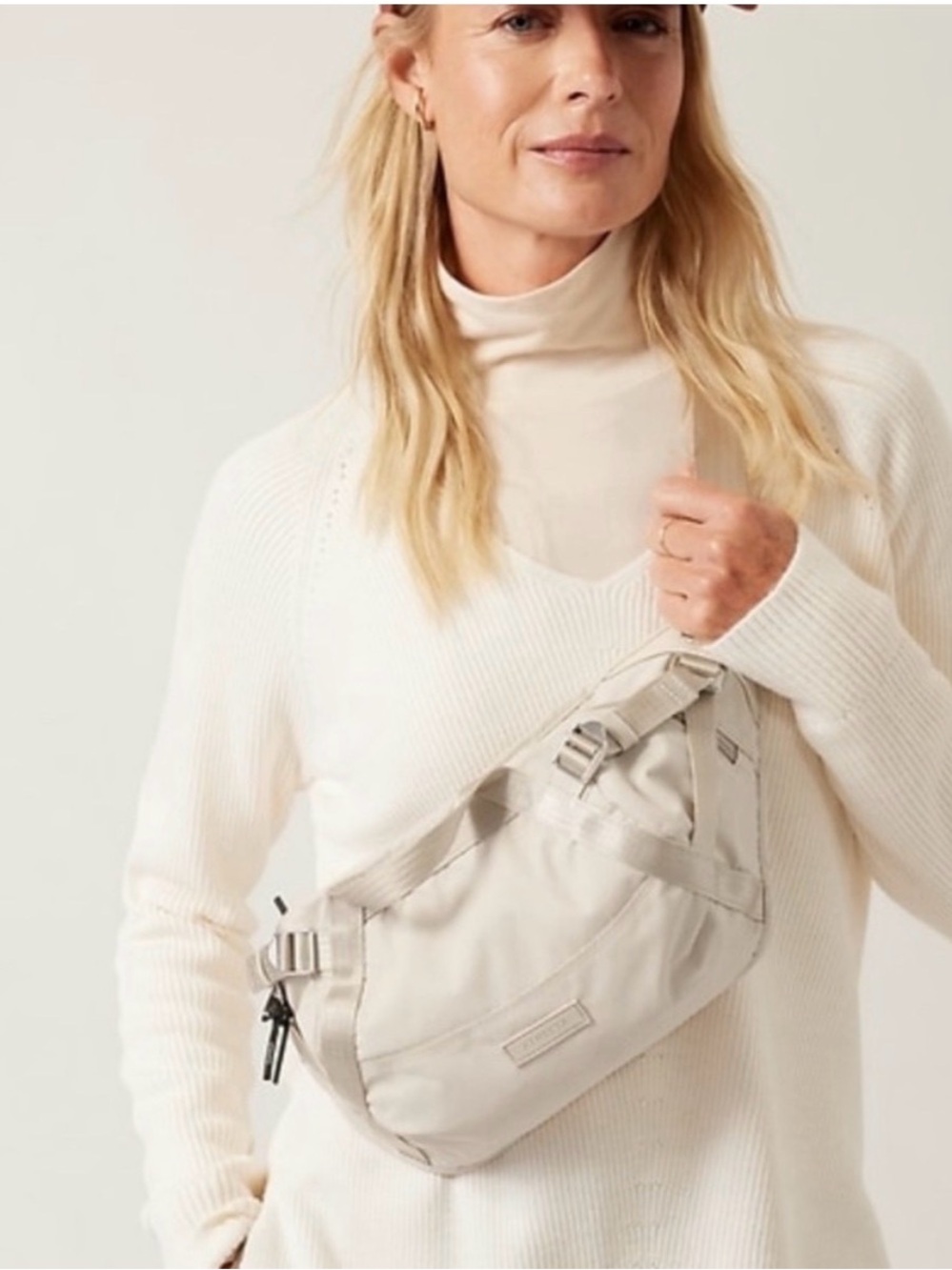 EUC ATHLETA Excursion Waistbag Beige Bag Fanny Large Pack